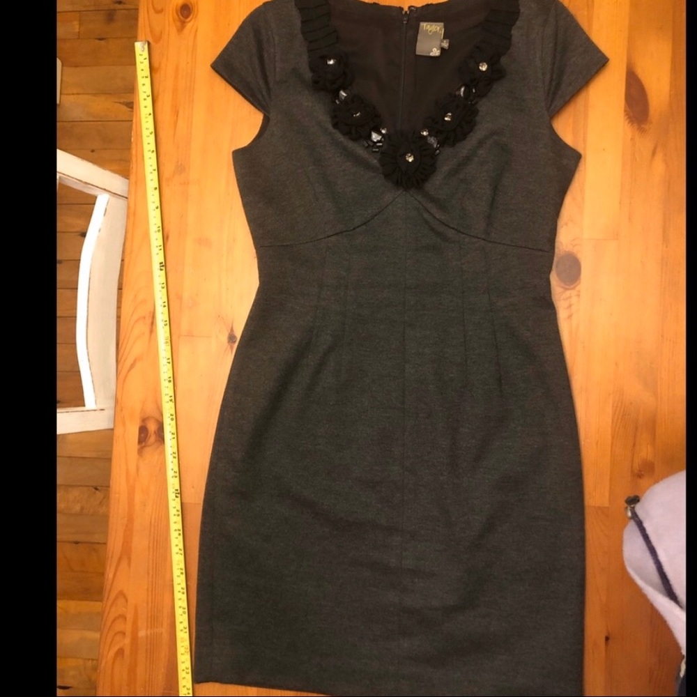 Taylor Dress Size 8